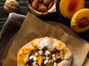 Сладкий пирог с курагой в духовке