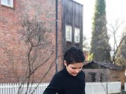 Вода во дворе: толкование сна