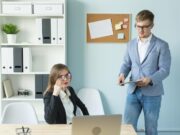 Заголовок: «Как сохранить работу: разоблачение офисного заговора»