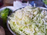 Капустно-огуречный салат: свежий рецепт