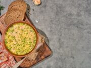 Классический щавелевый суп с яйцом