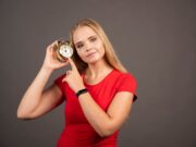 Часы показывают 19:19 — что это значит?