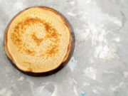 Пышные блины на кефире с дырочками