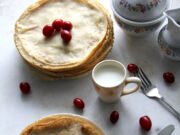 Творожные сырники с изюмом: рецепт