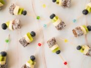 Канапе на шпажках: альтернативные ингредиенты