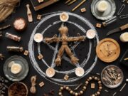 Колесо Фортуны и Туз Жезлов: Сочетание в Таро