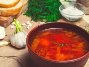 Закрываем рассольник на зиму