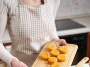 Пирожки с мясом на сковороде: простой рецепт