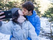 Как подписать фото с парнем: креативные идеи