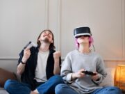 Как играть с другом в Roblox