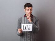 Приснился незнакомый парень со среды на четверг