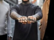 Тату перстней на пальцах: символы в уголовном мире