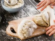 Пошаговый рецепт дрожжевых булочек