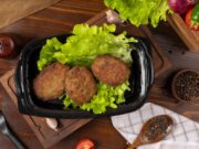 Котлеты из свинины и говядины в духовке