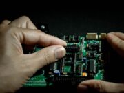 Прерывания в Микроконтроллерах: Определение и Принцип Действия