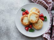 Оладушки с сыром на кефире