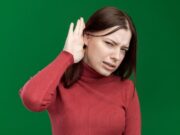 Горит левое ухо: народные приметы и суеверия