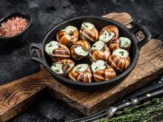 Шампиньоны в духовке со сливками