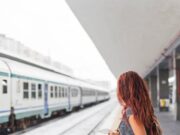 Толкование сна: ждать поезд на вокзале