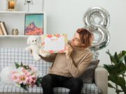 Поздравления во сне: как это возможно?