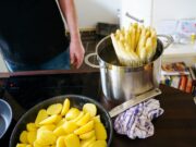 Время приготовления картошки в духовке