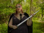 Девятка Мечей и Девятка Пентаклей: Сходства и Различия