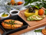 Стейк из трески: 7 вкусных рецептов