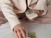 Сочетание карт Таро в гадании