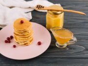 Панкейки на кислом молоке: рецепт