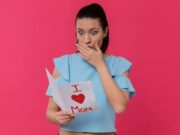 Извинения любимой девушке: слова от сердца