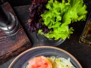 Крабовый салат с пекинской капустой