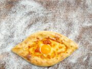 Пироги с яйцом и рисом: классический рецепт