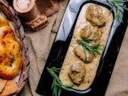 Фрикадельки в соусе: пошаговый рецепт