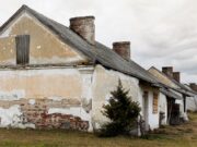 Разрушения домов во сне: толкование