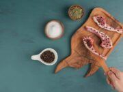 Маринование свинины: лучшие варианты тары