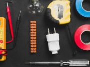 Понятие полюса в электрике